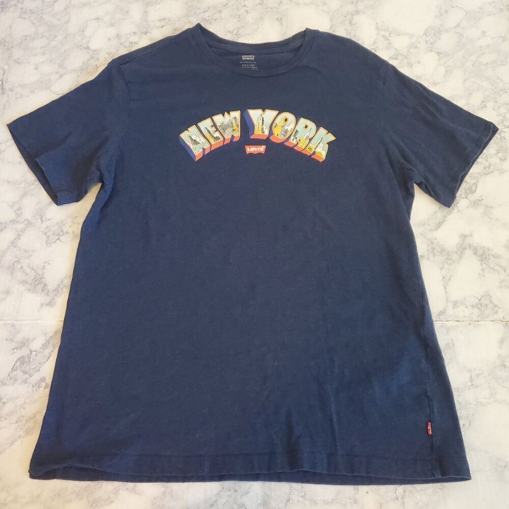 Levi's Tshirt Mens Large L New York Graphic‎ Tee Navy Blue Soft Brushed cotton